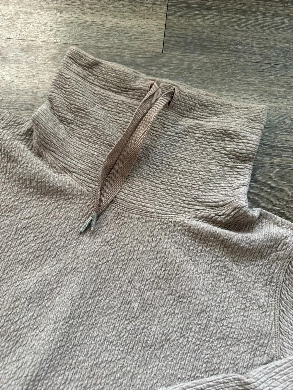 Lululemon Retreat Yourself Pullover Heathered Soft Sand